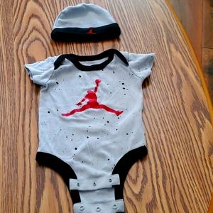 Michael Jordan 2 PC Infant swt